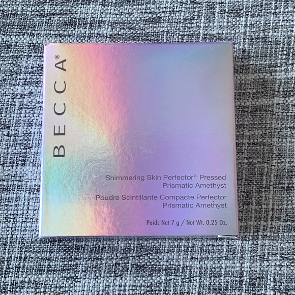 ❗️SALE❗️🆕 BECCA Prismatic Amethyst Highlighter - Picture 6 of 7